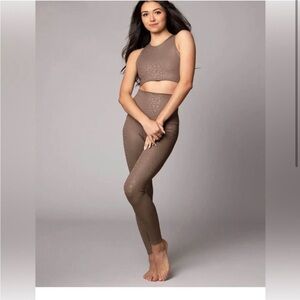 Brand new  leggings are XS